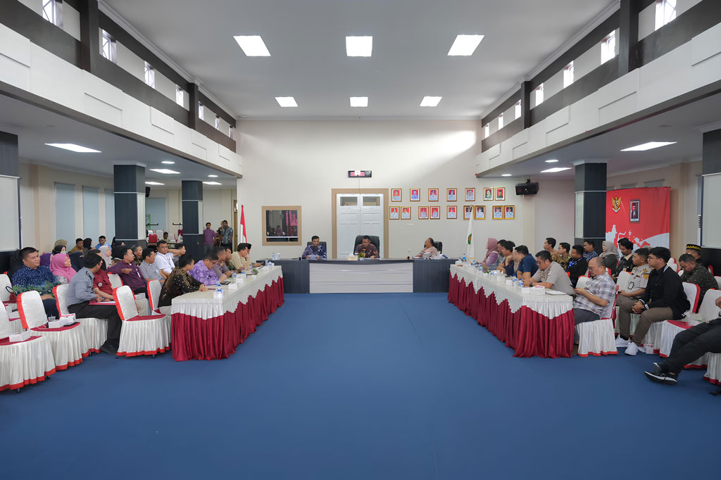 Rapat Forum Komunikasi dan Evaluasi Penyelenggaran Mal Pelayanan Publik