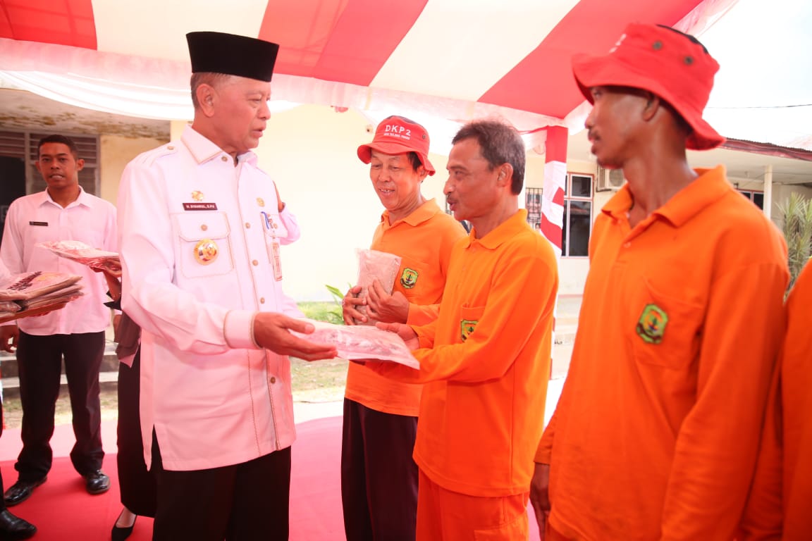 Syahrul-Rahma Silaturahmi Bersama Petugas Kebersihan