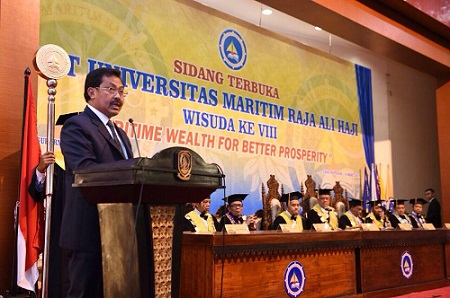 291 Mahasiswa Umrah Diwisuda